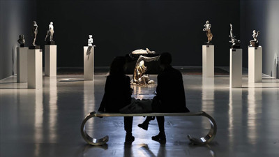 Dijitalden geleneksele heykel sergisi