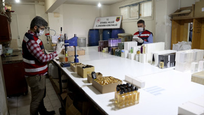 Bahçelievler'de dev sahte parfüm operasyonu