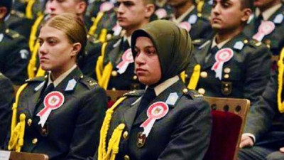 Danıştay TSK'da türban kararını verdi