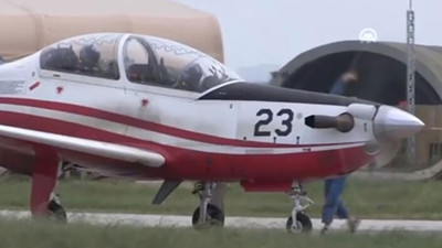 İzmir'de askeri uçak düştü