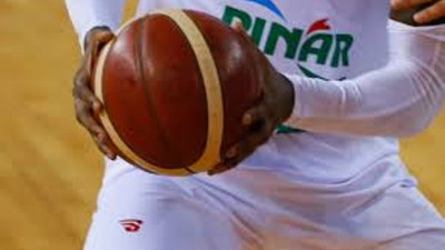 Pınar Karşıyaka'da 4 kişi daha koronaya yakalandı