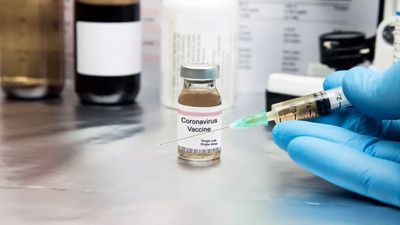 Korona aşısına soruşturma açıldı. Kan pıhtısı oluşturuyor gerekçesiyle