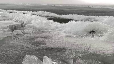 Çıldır Gölü çözülmeye başladı