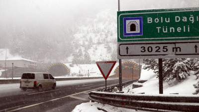 Bolu Dağı'nda kar kalınlığı 20 santimetreye ulaştı