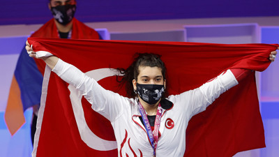 Türkiye Avrupa Halter Şampiyonası'nı 17 madalyayla tamamladı