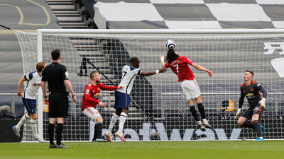 United, Tottenham'a acımadı