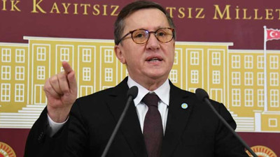 İYİ Partili Lütfü Türkan: Biz de münasebetsizce 128 Milyar dolar nerede diye soruyoruz