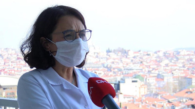 Bilim Kurulu Üyesi Serap Şimşek Yavuz toplu koronadaki en büyük kaygısını açıkladı. Sabah ve akşam saatlerindeki tehlikeye dikkat