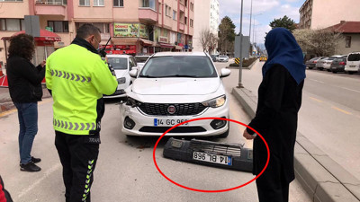 Kaza yerinden kaçarken plakasının da olduğu tampon düştü