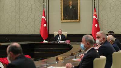 Kabineden çıkacak karar piyasalara sızdı. Altın ve dolar bir anda tepki verdi