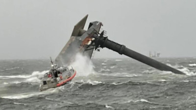 ABD’de tekne alabora oldu: 12 kayıp