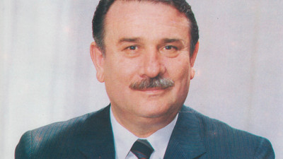 Yıldırım Akbulut kimdir. Yıldırım Akbulut nereli. Yıldırım Akbulut'un siyasi hayatı