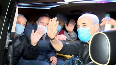 Serbest bırakılan emekli amirallere elektronik kelepçe