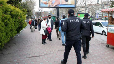 Beyoğlu ve Beşiktaş'ta maske denetimi