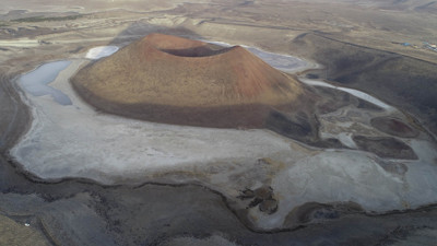 Meke Gölü'nü 2 milyon metreküp su hayata döndürecek. Bu kez taşıma suyla değirmen dönecek