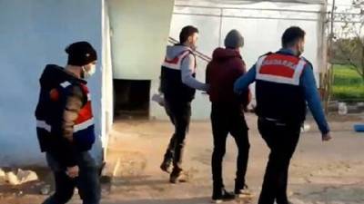 İzmir'de terör operasyonu: 2 gözaltı