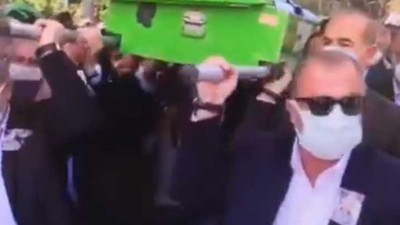 Cenazede ilginç anlar. Fatih Terim şaşkına döndü