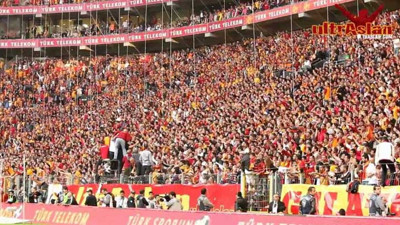 UltrAslan'dan Galatasaray Başkanı Mustafa Cengiz'e muhtıra