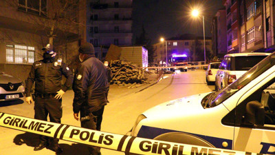 Ankara'da çökme riskli bir bina daha tahliye edildi