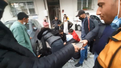 Tacizciye mahalleliden meydan dayağı