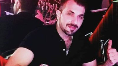 Açım diyen müzisyenin feryadı. Kirasını ödeyemiyor evini geçindiremiyor. Son çaresi Mansur Yavaş