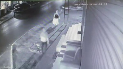 Avcılar'daki telefon kapkaççısı yakalandı