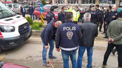 Bıçaklı kavgada polis ve bekçi yaralandı