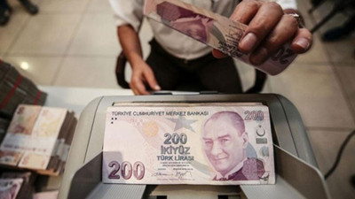 Kredi çekecek herkesi ilgilendiriyor. Bankalar kredi faiz oranlarını değiştirdi. Faiz oranları değişti. İşte yeni faiz oranları