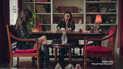 Ünlü oyuncu Kırmızı Oda dizisinde rol alacak