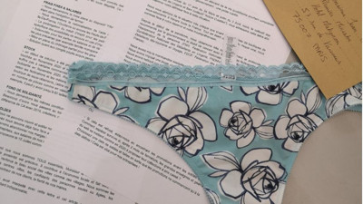 Küçük esnaftan hükümete iç çamaşırlı tepki. Korona nedeniyle kapatılmışlardı