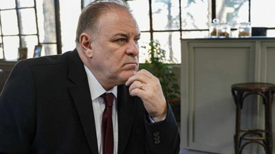 Burak Sergen'in sağlık durumu hakkında endişelendiren gelişme. Korona virüs tedavisi görüyordu