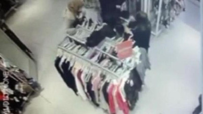 Hırsızlar bu taktikle çantalara vurgun yapıyor. Dakikalar içinde binlerce lirayla kaçtılar