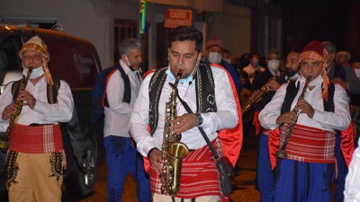 Tekirdağlılar sahura bando ile kaldırılıyor