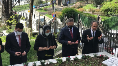 Münir Nurettin Selçuk vefat yıldönümünde anıldı