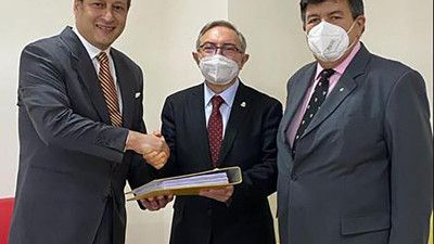 Galatasaray’da Burak Elmas başkanlığa adaylığını açıkladı