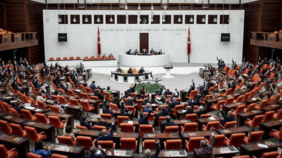 İYİ Partili milletvekillerinin imzasıyla verilen esnafa destek önergesi AKP ve MHP oylarıyla reddedildi