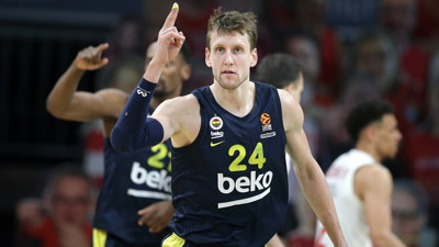 Avrupa Ligi'nden Fenerbahçeli Vesely'ye para cezası