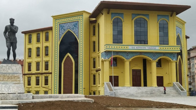 Kütahya Valiliği'nden de alkol yasağı açıklaması geldi. Her kafadan ayrı bir ses çıkıyor