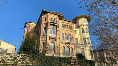 İBB tarihi Bulgur Palas’ı satın aldı