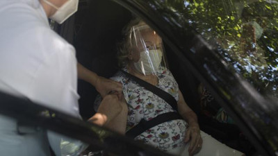 Brezilya'da aşılama 80 yaş üstündeki ölümleri azalttı