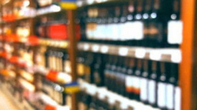 İstanbul’da alkol satışı yasaklandı. Büfeleri tamamen kapattılar