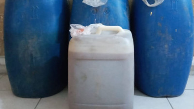 Denizli'de 200 litre kaçak içki ele geçirildi