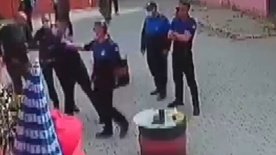 Hatay'da esnafla zabıta birbirine girdi