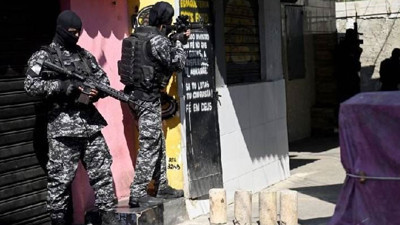Brezilya'da katliam gibi uyuşturucu operasyonu. Çatışma çıktı, 25 kişi öldü