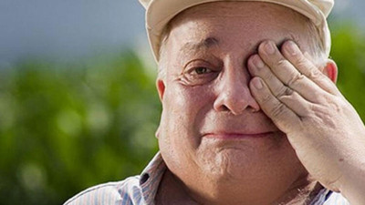 Zeki Alasya sevenleri tarafından anılıyor