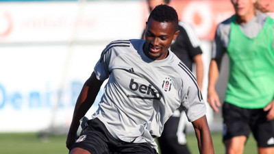 Beşiktaş'a derbi öncesi bir kötü haber daha