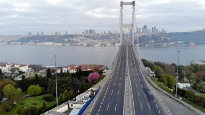 Bayramda Eski Türkiye'de yapılan köprü ve otoyollar bedava. Geçiş garantili yol ve köprüler paralı