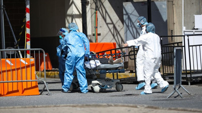 ABD'de koronadan ölenlerin sayısı 581 bini geçti