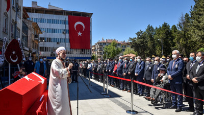 Şehit Piyade Uzman Çavuş Murat Nar son yolculuğuna uğurlandı
