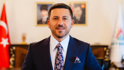 Görevinden istifa eden eski belediye başkanından AKP’lilere zehir gibi sözler